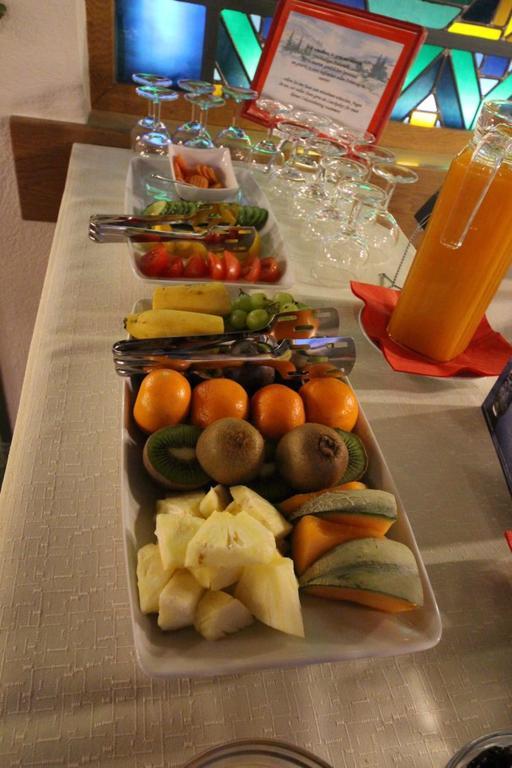 לך אם ארלברג Hotel Garni Laerchenhof מראה חיצוני תמונה
