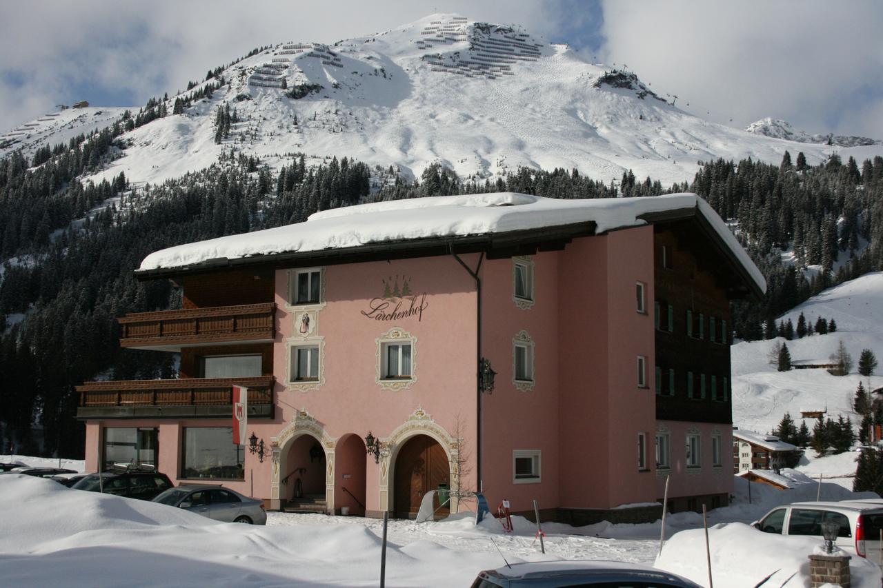 לך אם ארלברג Hotel Garni Laerchenhof מראה חיצוני תמונה